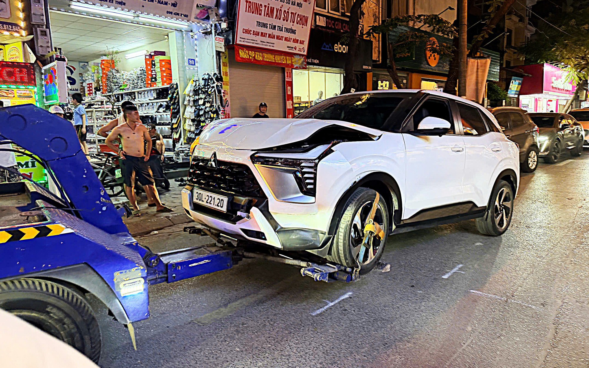 Vụ tai nạn giao thông liên hoàn trên phố Doãn Kế Thiện, kết quả kiểm tra cồn, ma túy thế nào?- Ảnh 1.