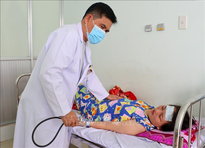 Gia tăng ca mắc tay chân miệng và sốt xuất huyết, người dân cần nâng cao ý thức phòng bệnh- Ảnh 2. Gia tăng ca mắc tay chân miệng và sốt xuất huyết, người dân cần nâng cao ý thức phòng bệnh- Ảnh 2.