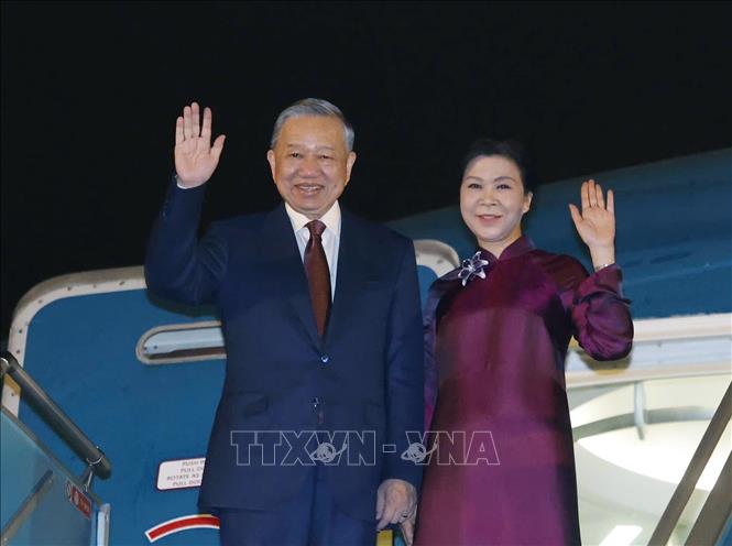 Tổng Bí thư, Chủ tịch nước Tô Lâm và Phu nhân lên đường thăm cấp Nhà nước đến Trung Quốc- Ảnh 1.