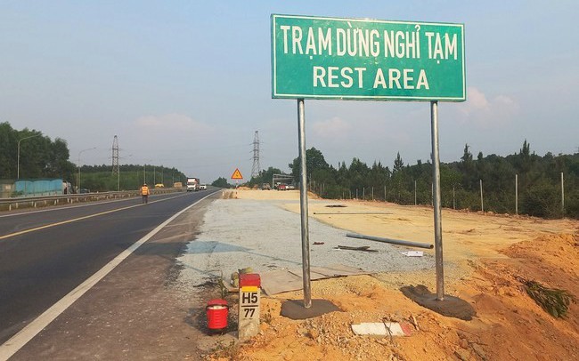 Tiến độ nhiều trạm dừng nghỉ cao tốc "rất chậm", nhà đầu tư nào bị điểm tên?