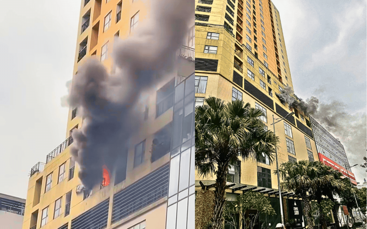 Vụ cháy chung cư trên phố Vương Thừa Vũ trưa 14/4 được khống chế nhanh, không ghi nhận thiệt hại về người. Vụ cháy chung cư trên phố Vương Thừa Vũ trưa 14/4 được khống chế nhanh, không ghi nhận thiệt hại về người.