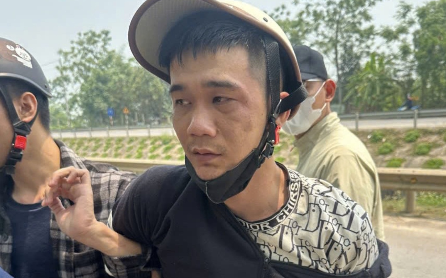 Bình luận sai sự thật về chi trả bồi thường, một người bị phạt 7,5 triệu đồng- Ảnh 2. Bình luận sai sự thật về chi trả bồi thường, một người bị phạt 7,5 triệu đồng- Ảnh 2.