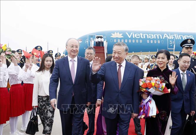 Chuyến thăm của Tổng Bí thư, Chủ tịch nước Tô Lâm đến Trung Quốc báo hiệu những ưu tiên trong chính sách đối ngoại- Ảnh 1.