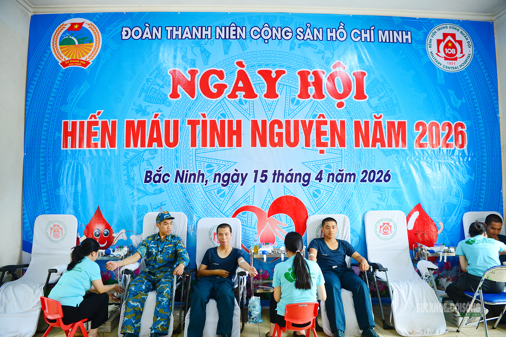 Chiến sĩ mới Sư đoàn 365 hào hứng hiến máu tình nguyện- Ảnh 5.