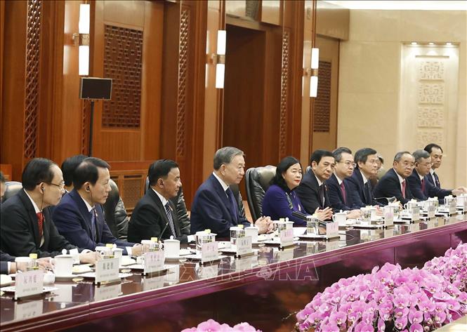 Tổng Bí thư, Chủ tịch nước Tô Lâm hội kiến Ủy viên trưởng Nhân đại toàn quốc Trung Quốc - Ảnh 3.