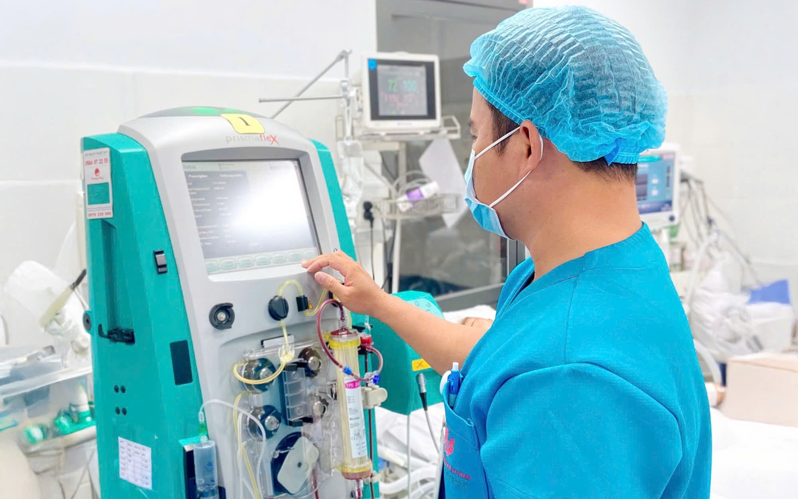 Cần Thơ: Cự cãi trên bàn nhậu, hai người dùng hung khí đánh nhau cùng nhập viện- Ảnh 2. Cần Thơ: Cự cãi trên bàn nhậu, hai người dùng hung khí đánh nhau cùng nhập viện- Ảnh 2.