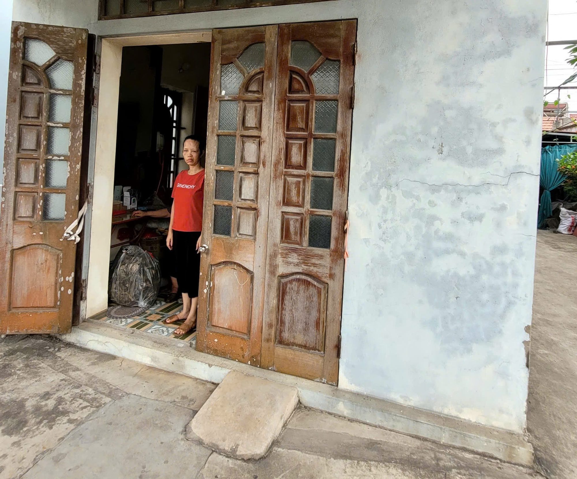 Người phụ nữ đơn thân kiệt quệ vì bệnh u não cần sự giúp đỡ- Ảnh 3.