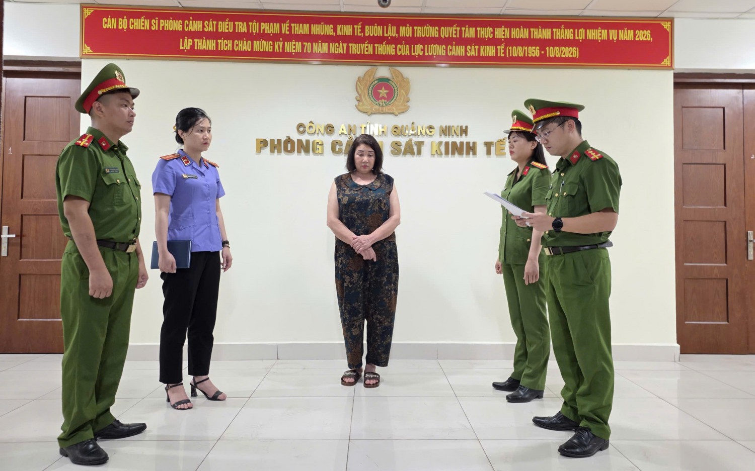 Quảng Ninh: Chủ tịch UBND xã, phường chịu trách nhiệm toàn diện về an toàn thực phẩm trên địa bàn- Ảnh 2.