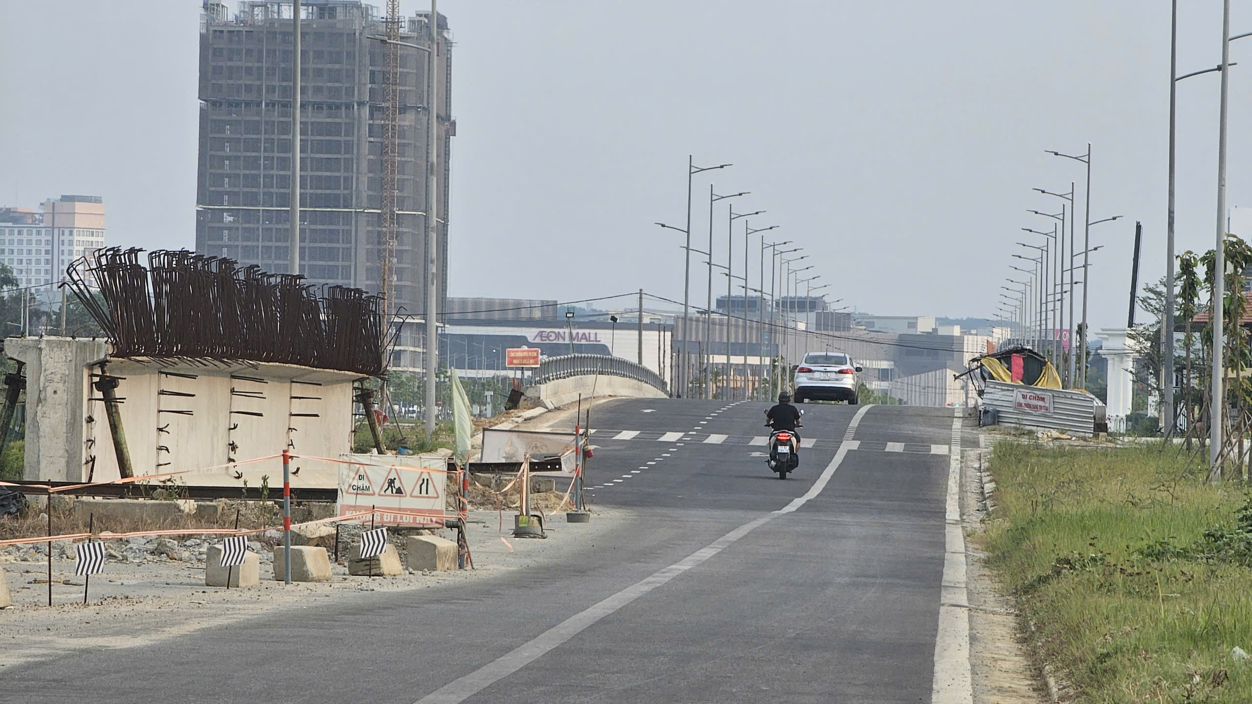 Hiện trạng 2 công trình hơn trăm tỷ ở Huế sau khi nhà thầu bị sa thải vì chậm tiến độ- Ảnh 5.