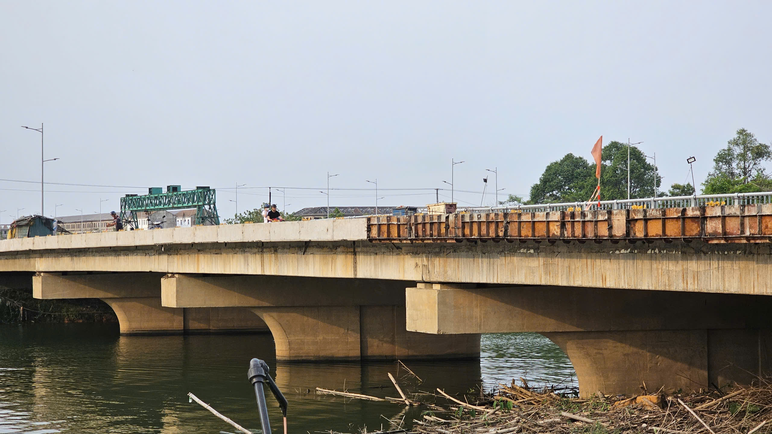 Hiện trạng 2 công trình hơn trăm tỷ ở Huế sau khi nhà thầu bị sa thải vì chậm tiến độ- Ảnh 7.