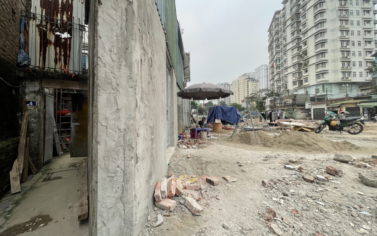 Xuất hiện nhiều ngôi nhà "siêu mỏng, siêu méo" sau giải phóng mặt bằng ở Hà Nội