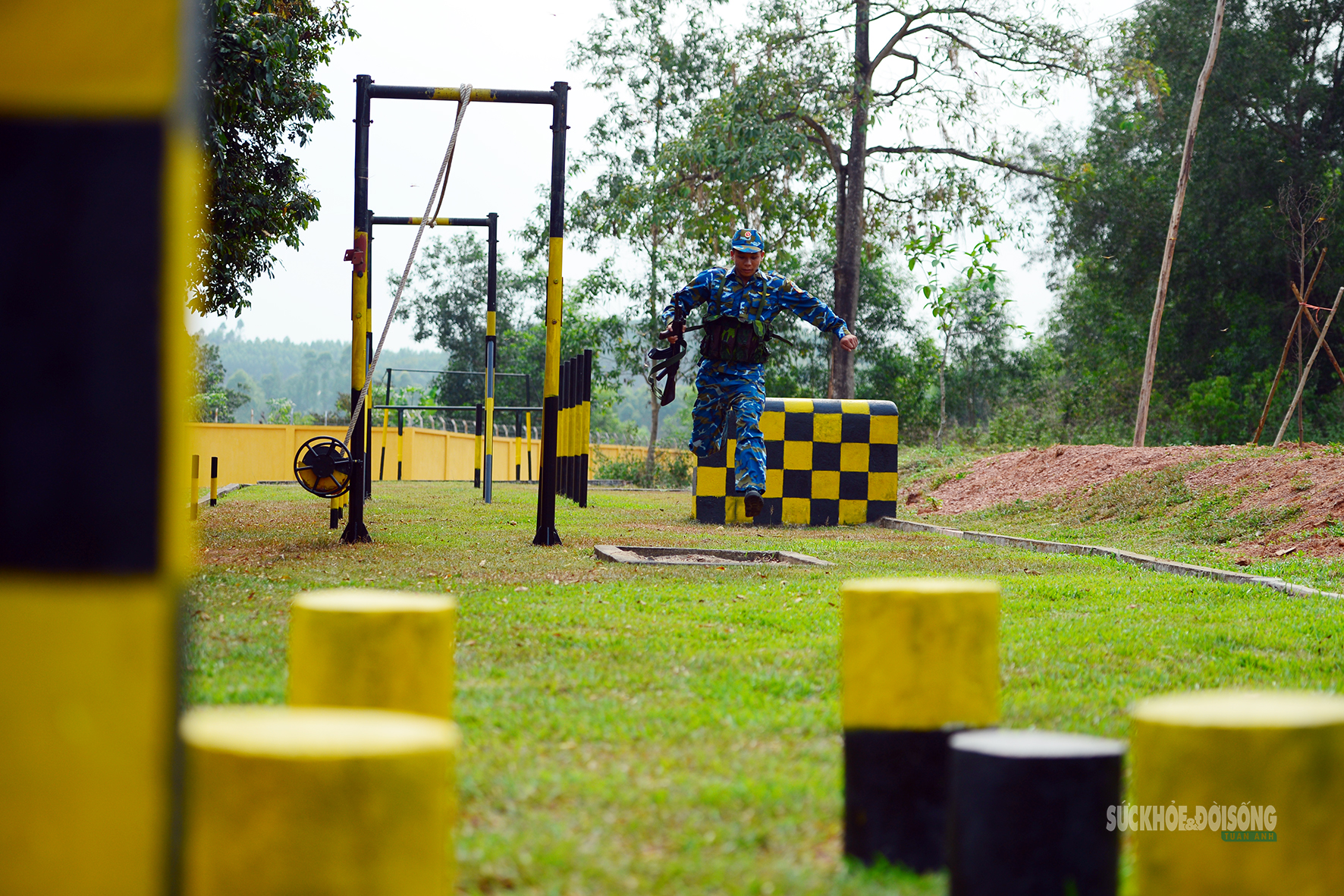 Lính tên lửa làm gì trên thao trường?- Ảnh 13.