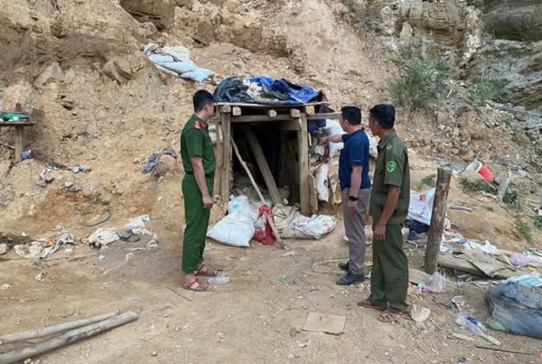 Đà Nẵng: Triệt phá ‘hang ổ’ vàng tặc chuyên hành sự trong đêm- Ảnh 1.