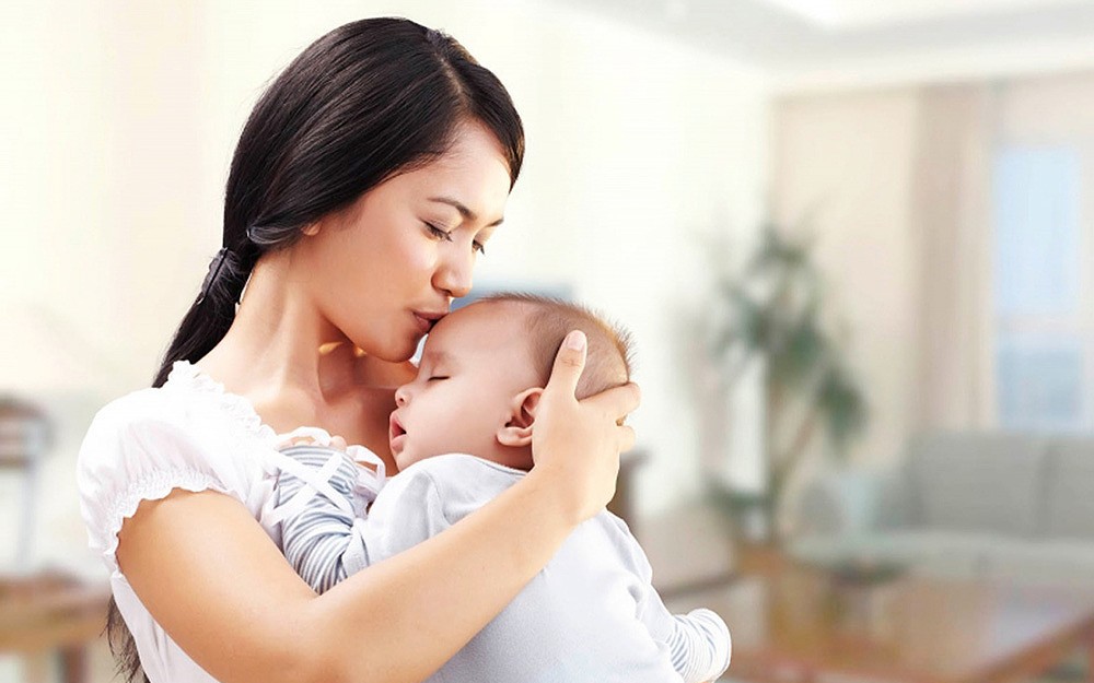 3 12 giai dap om tre so sinh ngu co duoc khong va cach cham soc giac ngu cho be 17557777851011253946268 0 0 625 1000 crop 1776613203846527894279