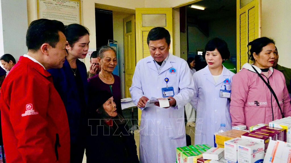 Nhiều hoạt động chăm sóc sức khỏe người cao tuổi nhân Ngày Sức khỏe toàn dân 7/4- Ảnh 1.