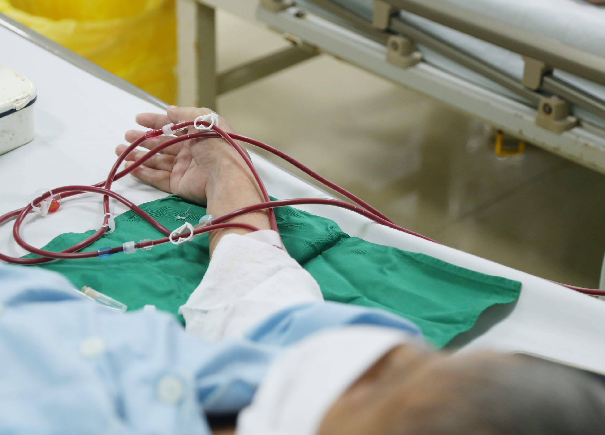 'Ngôi nhà' của những người chạy thận ở phía trong chợ Giời- Ảnh 3.