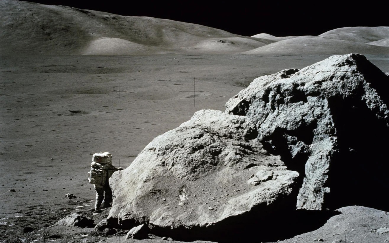 Những hình ảnh trực tiếp từ Mặt Trăng sẽ được chuyển về Trái Đất trong vài ngày tới