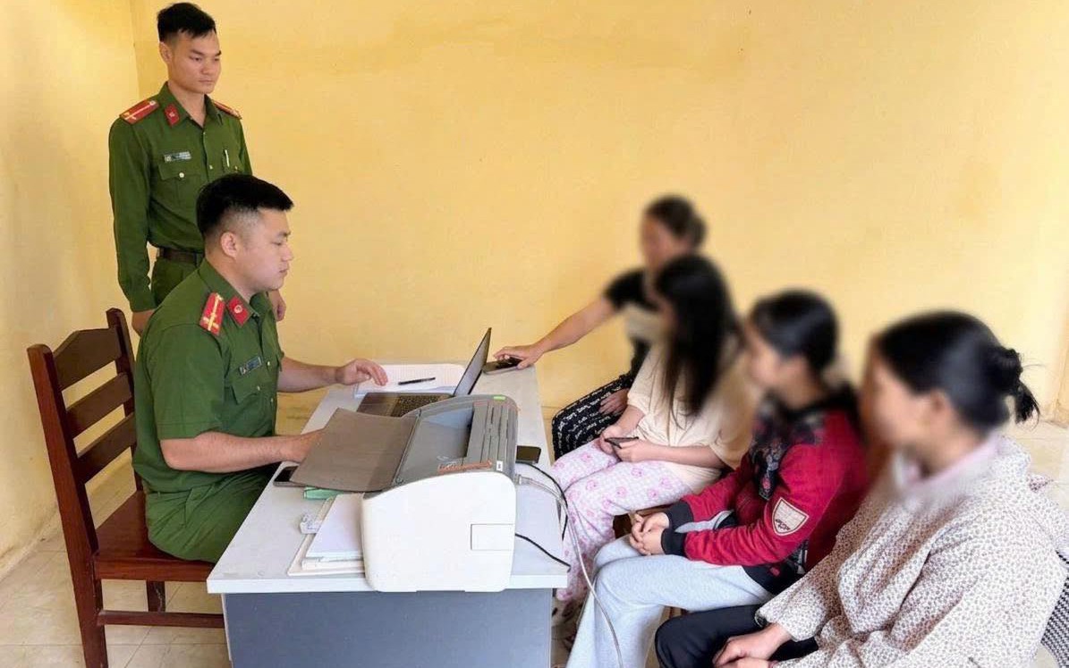 Ngăn chặn kịp thời 2 trẻ vị thành niên bị lừa xuống Hà Nội tìm ‘việc nhẹ lương cao’- Ảnh 2.