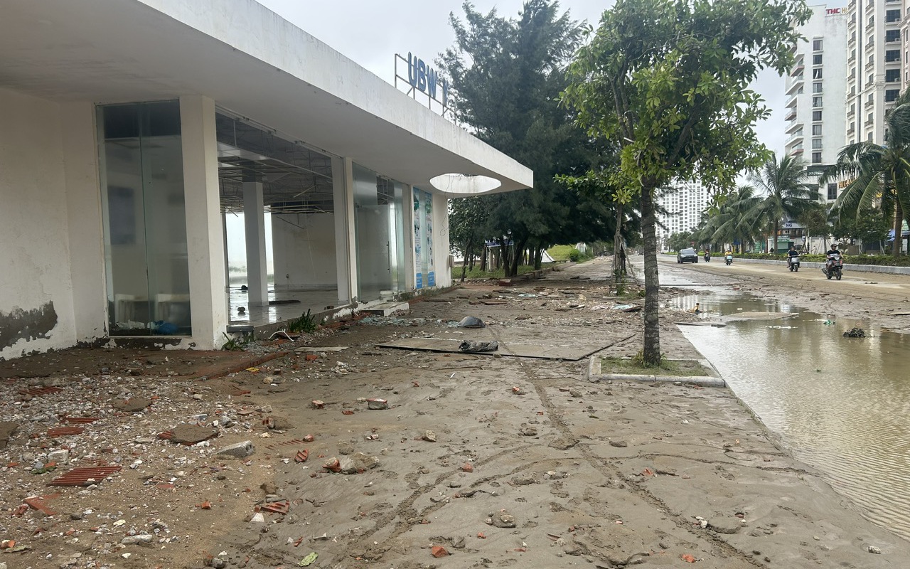 Chỉnh trang hạ tầng, ‘làm mới’ không gian du lịch biển Sầm Sơn- Ảnh 4. Chỉnh trang hạ tầng, ‘làm mới’ không gian du lịch biển Sầm Sơn- Ảnh 4.