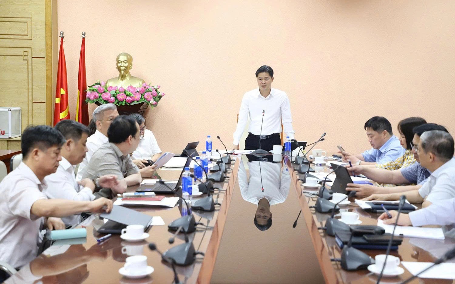 Bộ Y tế nỗ lực cắt giảm, cải cách, phân cấp giải quyết thủ tục hành chính, điều kiện kinh doanh