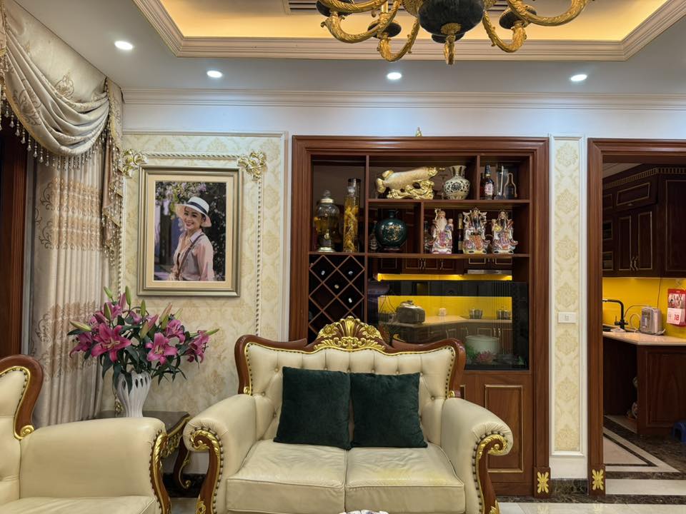 Đời thực trong căn biệt thự mặt phố của nữ NSƯT đóng vai mẹ Thanh Sơn phim 'Đồng hồ đếm ngược'- Ảnh 8.