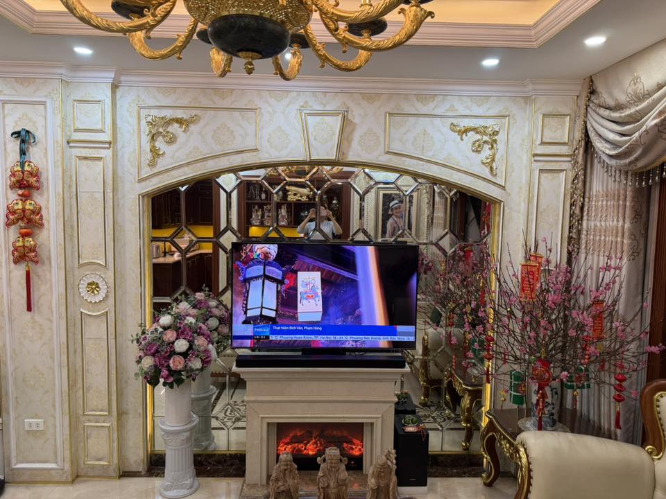 Đời thực trong căn biệt thự mặt phố của nữ NSƯT đóng vai mẹ Thanh Sơn phim 'Đồng hồ đếm ngược'- Ảnh 9.