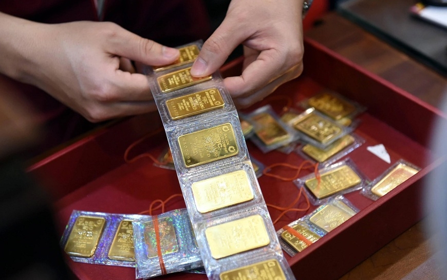 Chốt giá vàng hôm nay ngày 21/4 tiếp đà giảm mạnh