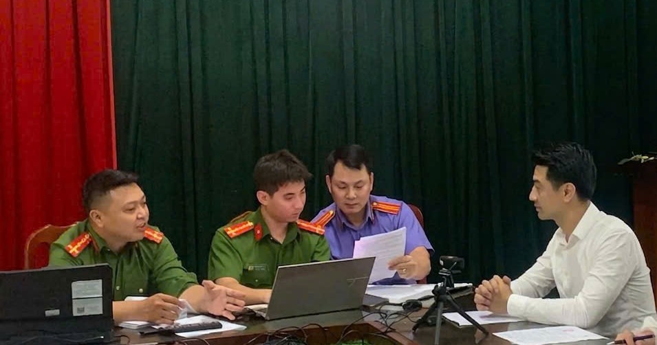 Cháu gái bị gã thanh niên dâm ô, bà nội làm đơn trình báo công an- Ảnh 1.