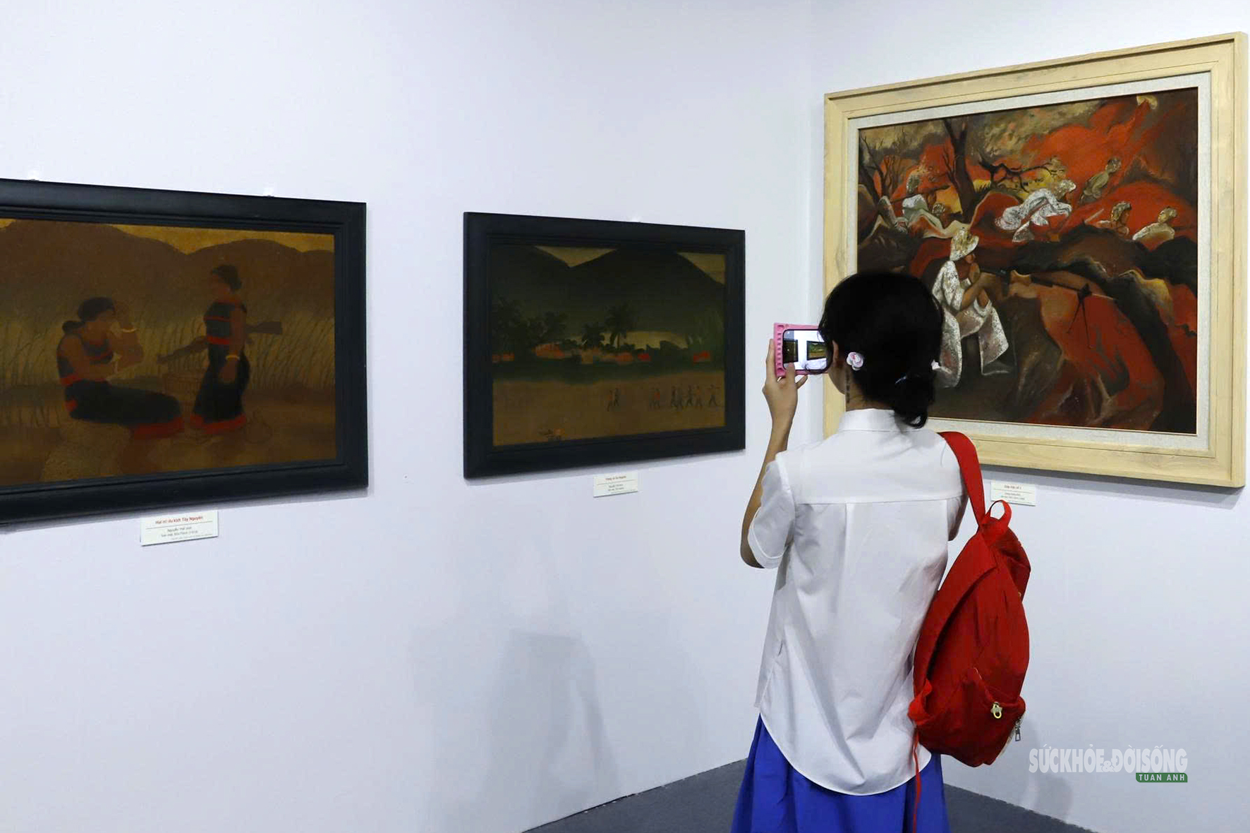 Sơn mài kể chuyện quê hương và người chiến sĩ- Ảnh 6.