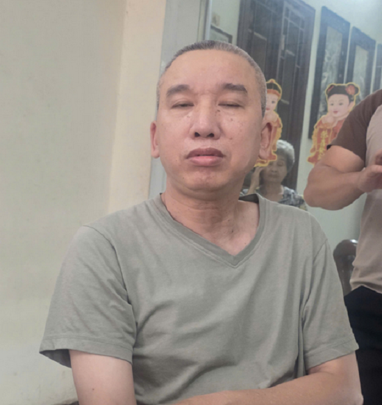 Sử dụng ô tô đi dọc tuyến Quốc lộ 1A thực hiện hàng chục vụ trộm cắp của lái xe container- Ảnh 2.