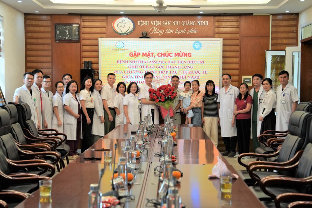 Bệnh nhân đầu tiên ở Quảng Ninh mắc Thalassemia được chữa khỏi bệnh- Ảnh 2.