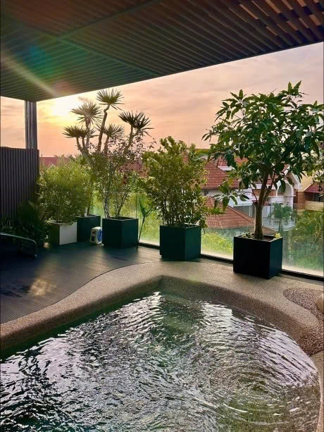 Nữ diễn viên là mẹ đơn thân ở tuổi 33 sở hữu 3 công ty, nhà 100m2 quận 7 và 4 phim trăm tỷ- Ảnh 9.