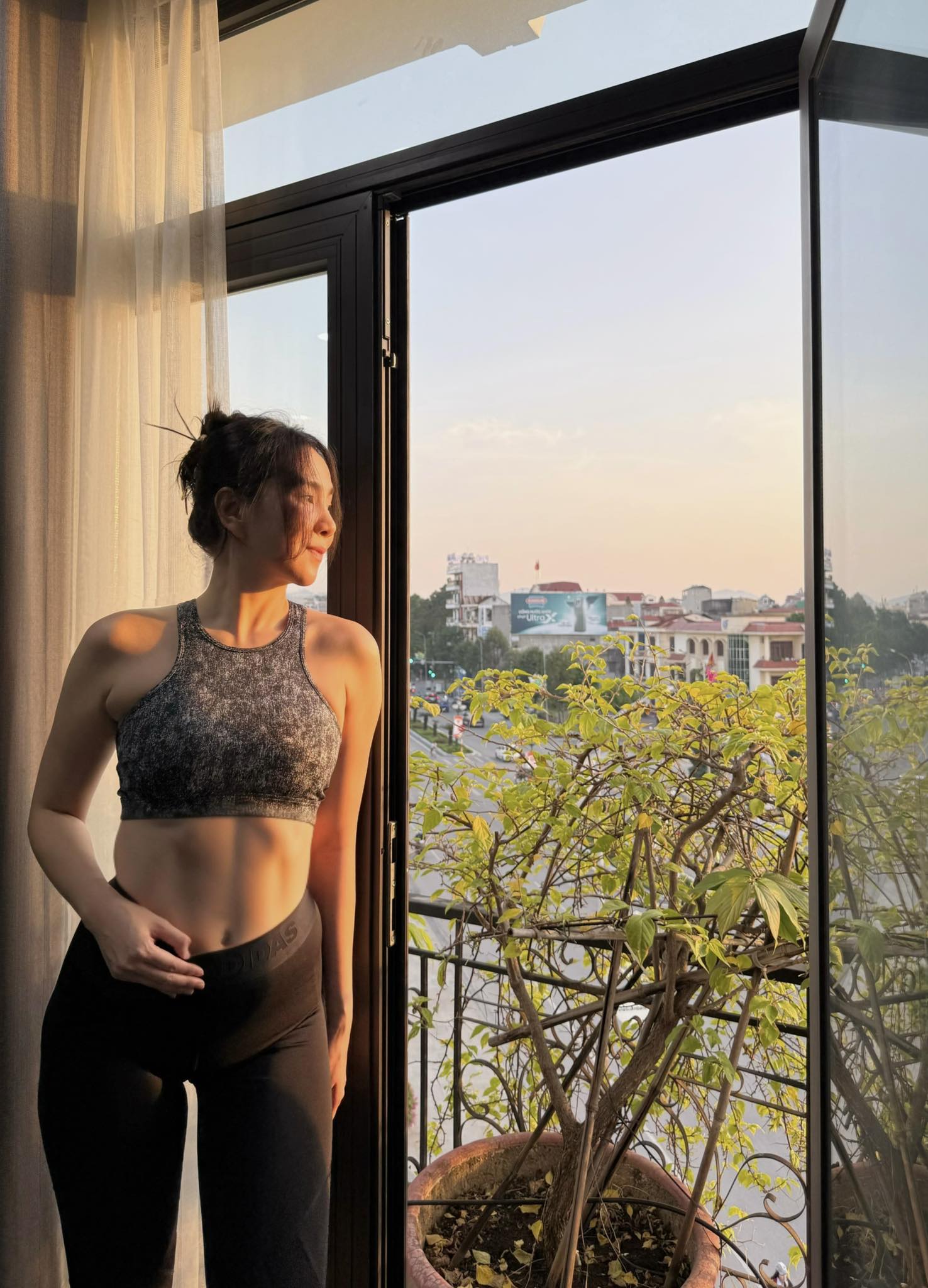 MC Mai Ngọc 36 tuổi khoe con trai 1 tuổi và phát ngôn gây bão mạng xã hội- Ảnh 6.