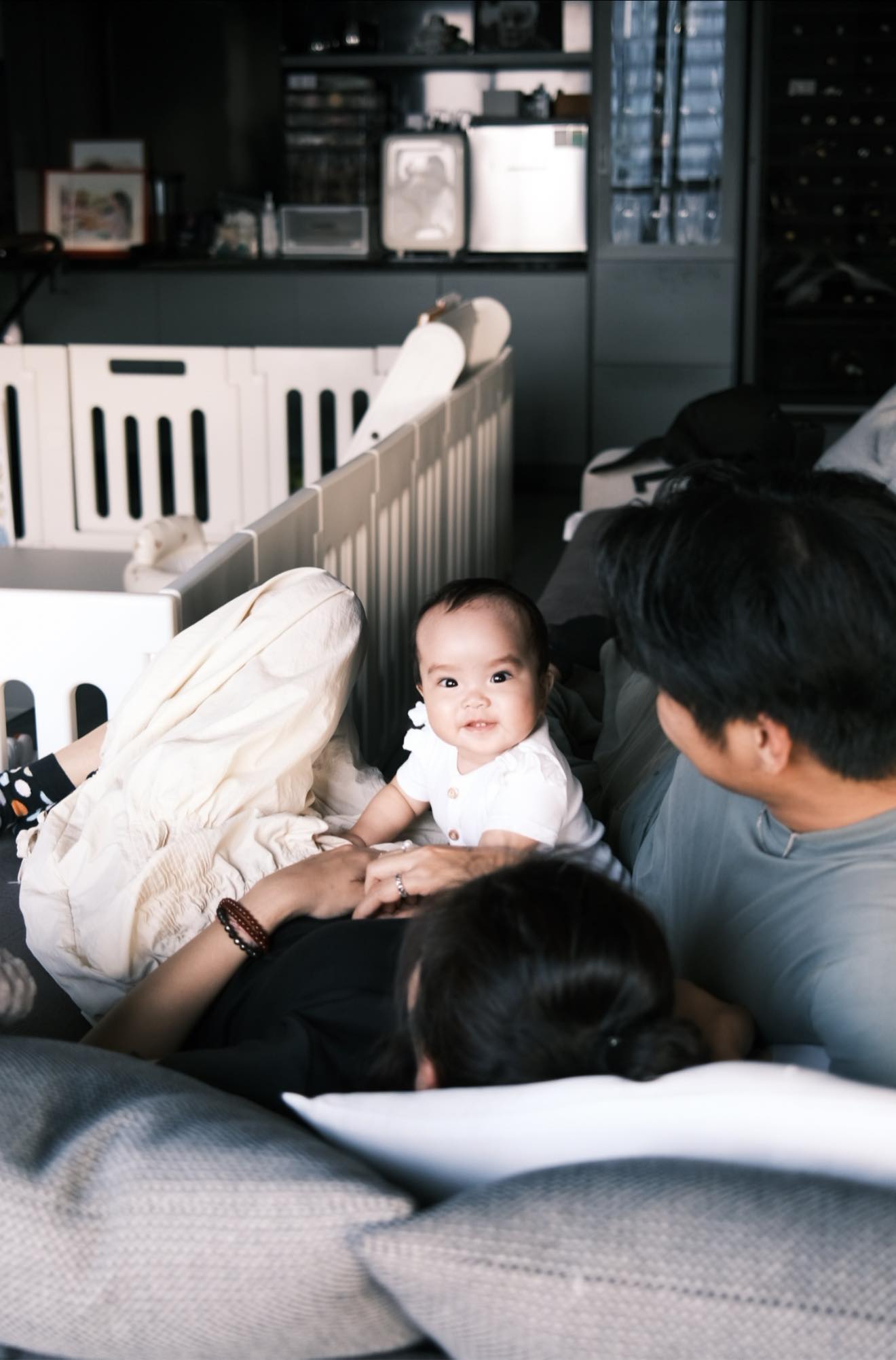 Ngô Thanh Vân: 'Gia đình không cần hoàn hảo, chỉ cần luôn có nhau'- Ảnh 3.