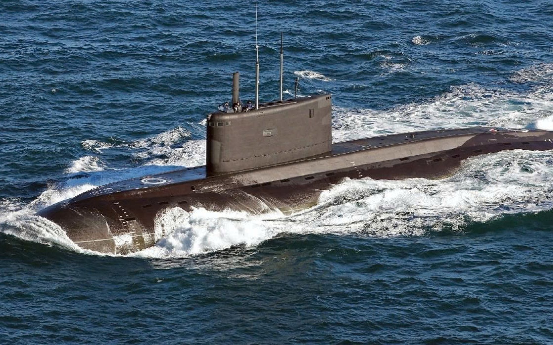 Tàu ngầm "hố đen" lớp Kilo của Iran bị phá hủy?