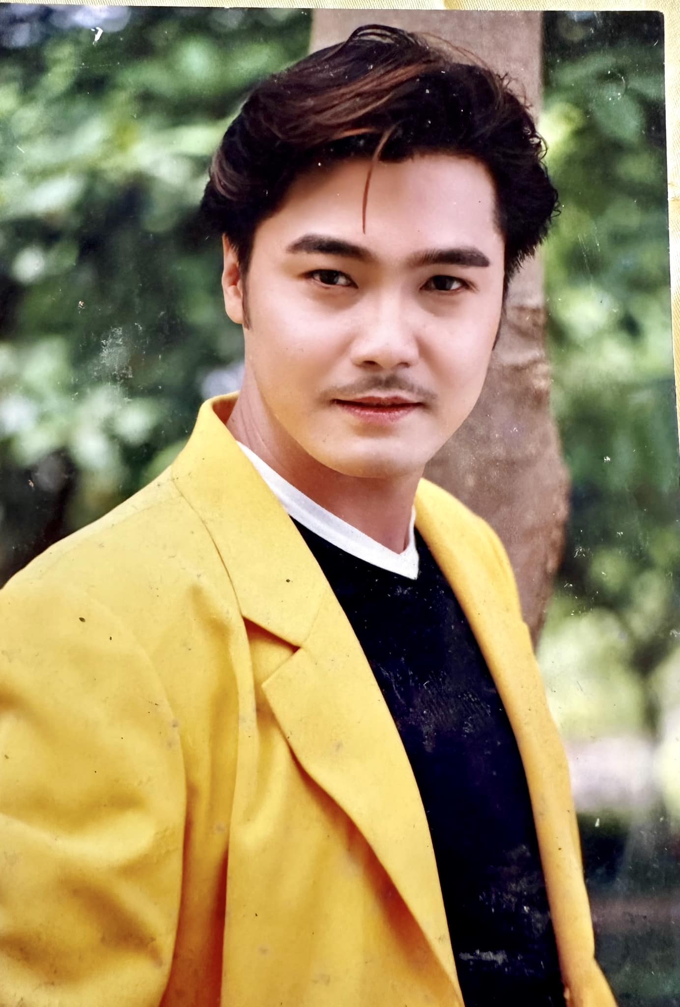 Lý Hùng - nam thần màn ảnh thập niên 90 sống độc thân vui vẻ bên mẹ ở tuổi 57- Ảnh 1.