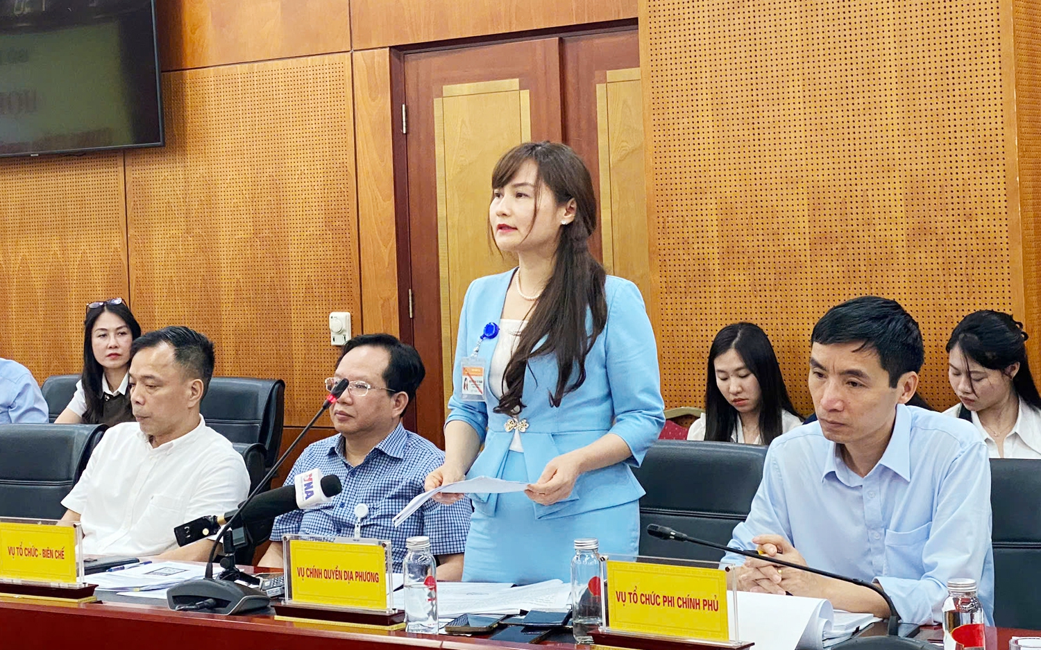 Khẩn trương hoàn thành sắp xếp tổ dân phố, thôn, bản- Ảnh 2.