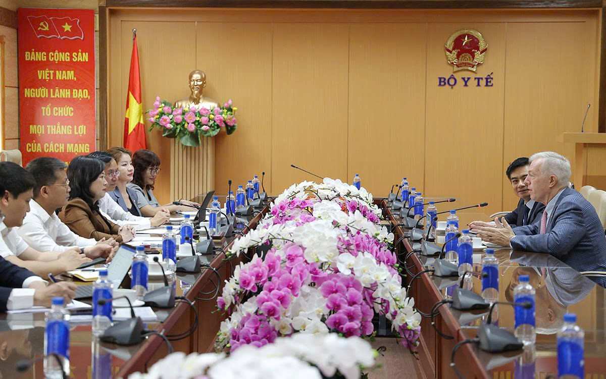 Bộ trưởng Đào Hồng Lan tiếp nguyên Đại sứ Hoa Kỳ tại Việt Nam, thúc đẩy hợp tác y tế hai nước- Ảnh 6.