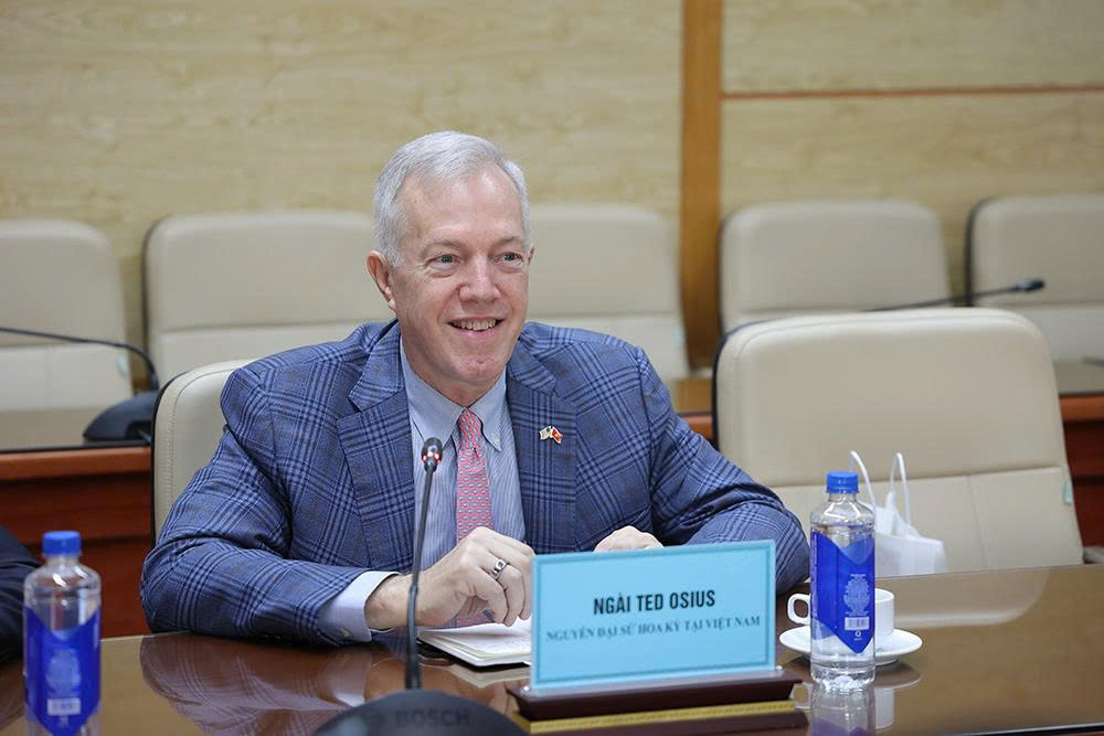 Bộ trưởng Đào Hồng Lan tiếp nguyên Đại sứ Hoa Kỳ tại Việt Nam, thúc đẩy hợp tác y tế hai nước- Ảnh 2.