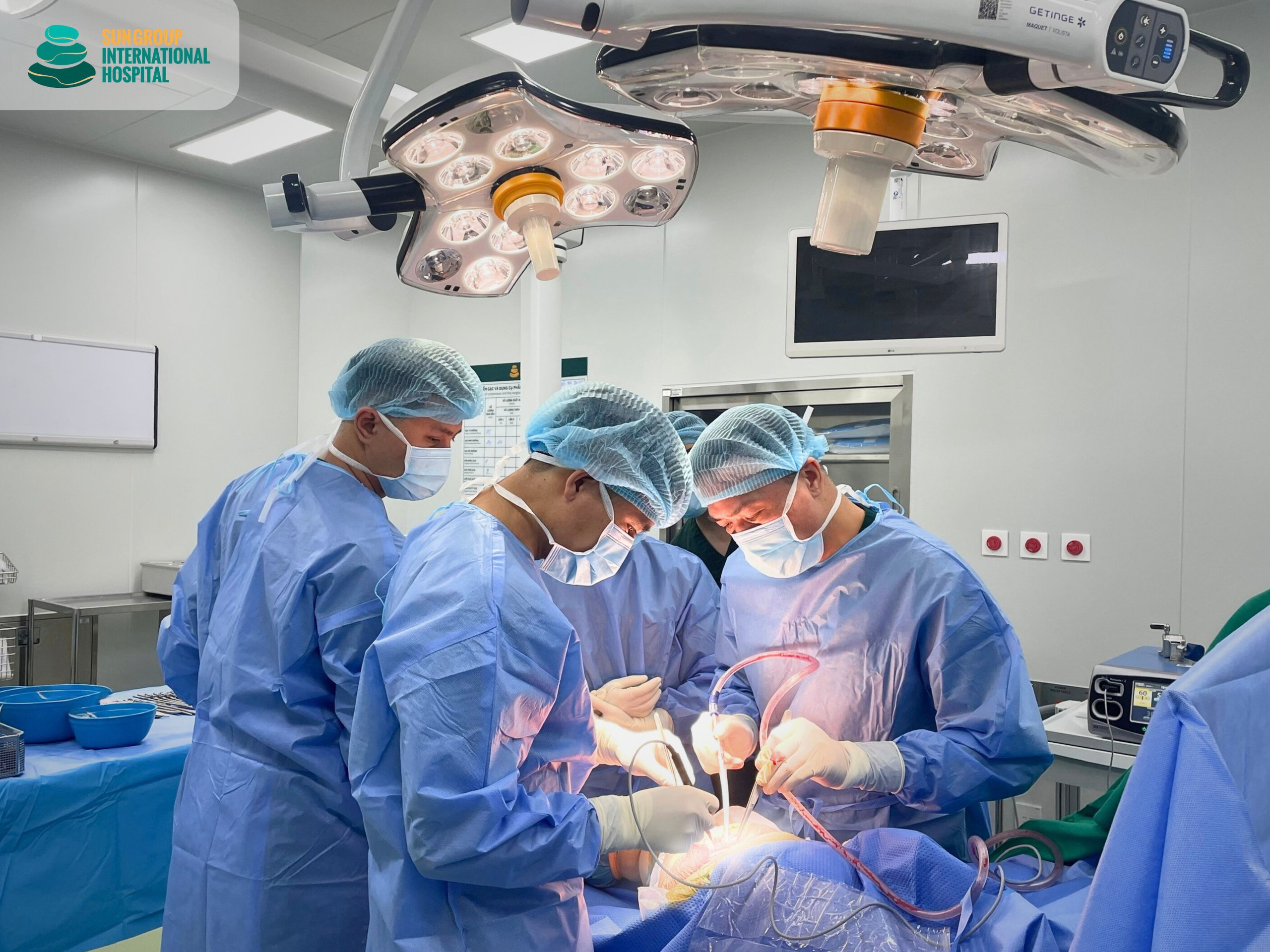 Phẫu thuật gãy cổ xương đùi