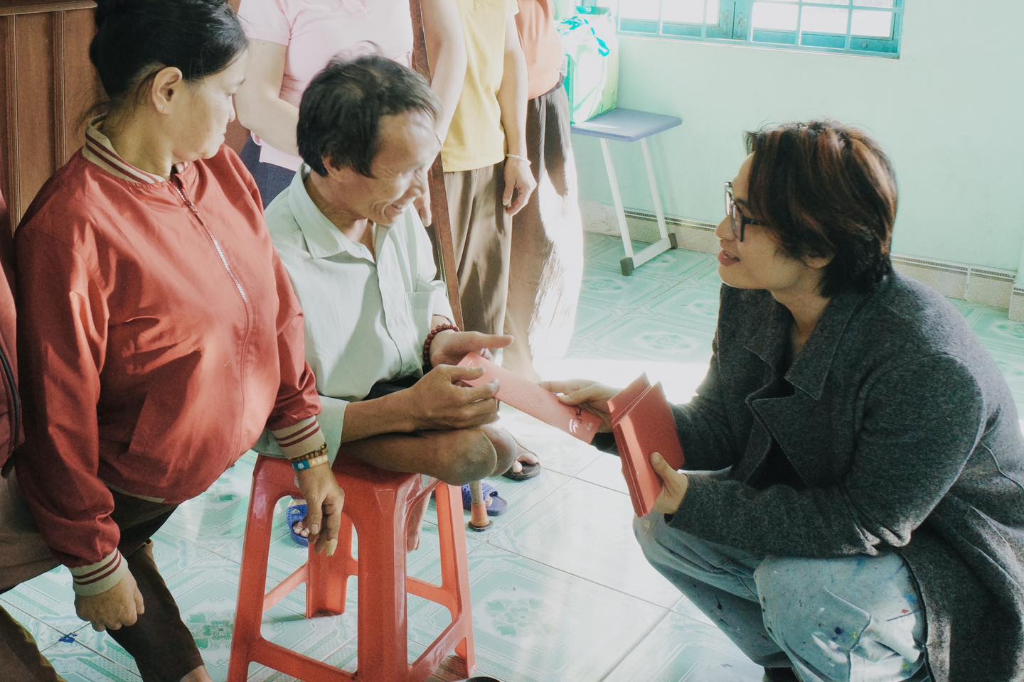 Ở tuổi U50, quý ông Vbiz hát 'Tháng Tư là lời nói dối của em' vẫn độc thân, chăm làm từ thiện- Ảnh 5.