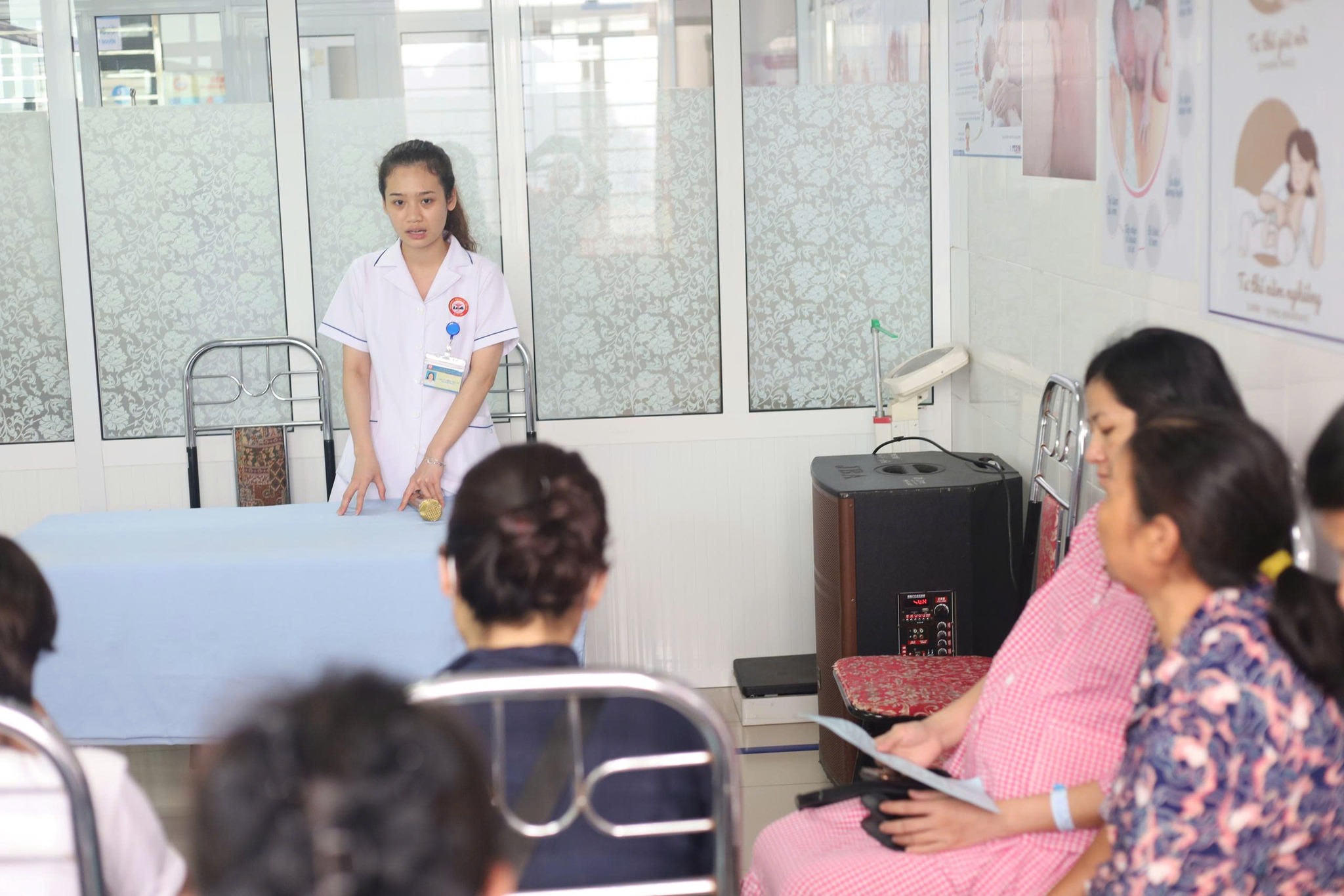 Ngày sức khỏe toàn dân 7/4: Nhiều bệnh viện, Trạm Y tế ở Quảng Ninh triển khai chăm sóc sức khoẻ cộng đồng- Ảnh 3.