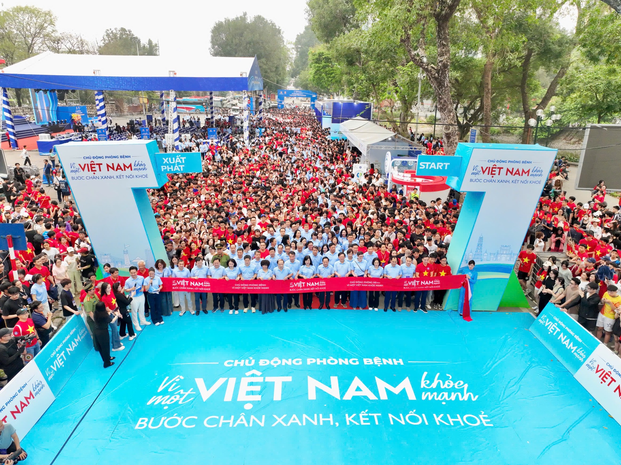 Ngày Sức khỏe toàn dân 7/4: Chủ động phòng bệnh bắt đầu từ đâu?- Ảnh 1. Ngày Sức khỏe toàn dân 7/4: Chủ động phòng bệnh bắt đầu từ đâu?- Ảnh 1.