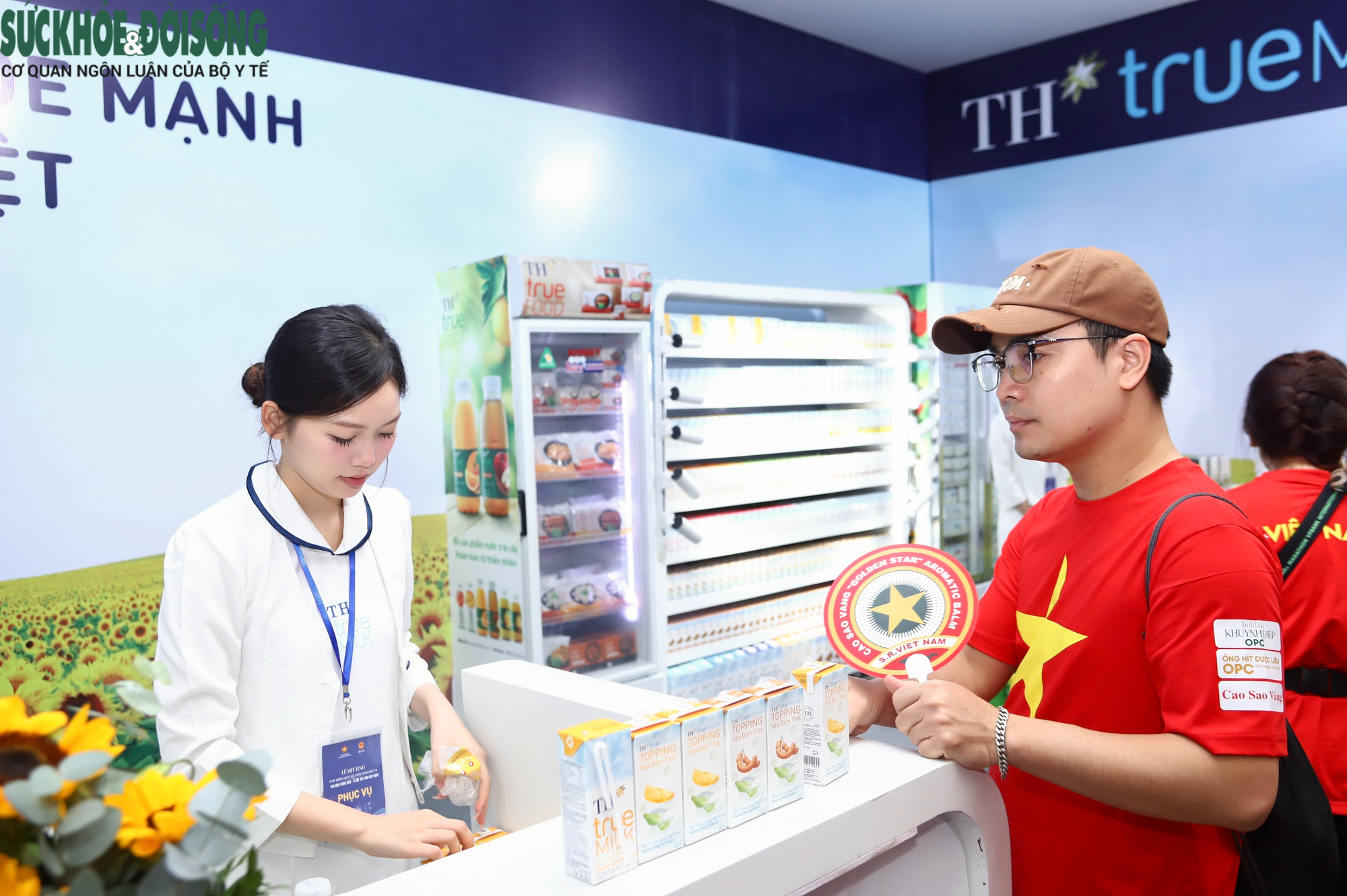 Đông đảo người dân tham gia thăm khám, trải nghiệm tại Ngày Sức khỏe toàn dân 7/4- Ảnh 7. Đông đảo người dân tham gia thăm khám, trải nghiệm tại Ngày Sức khỏe toàn dân 7/4- Ảnh 7.