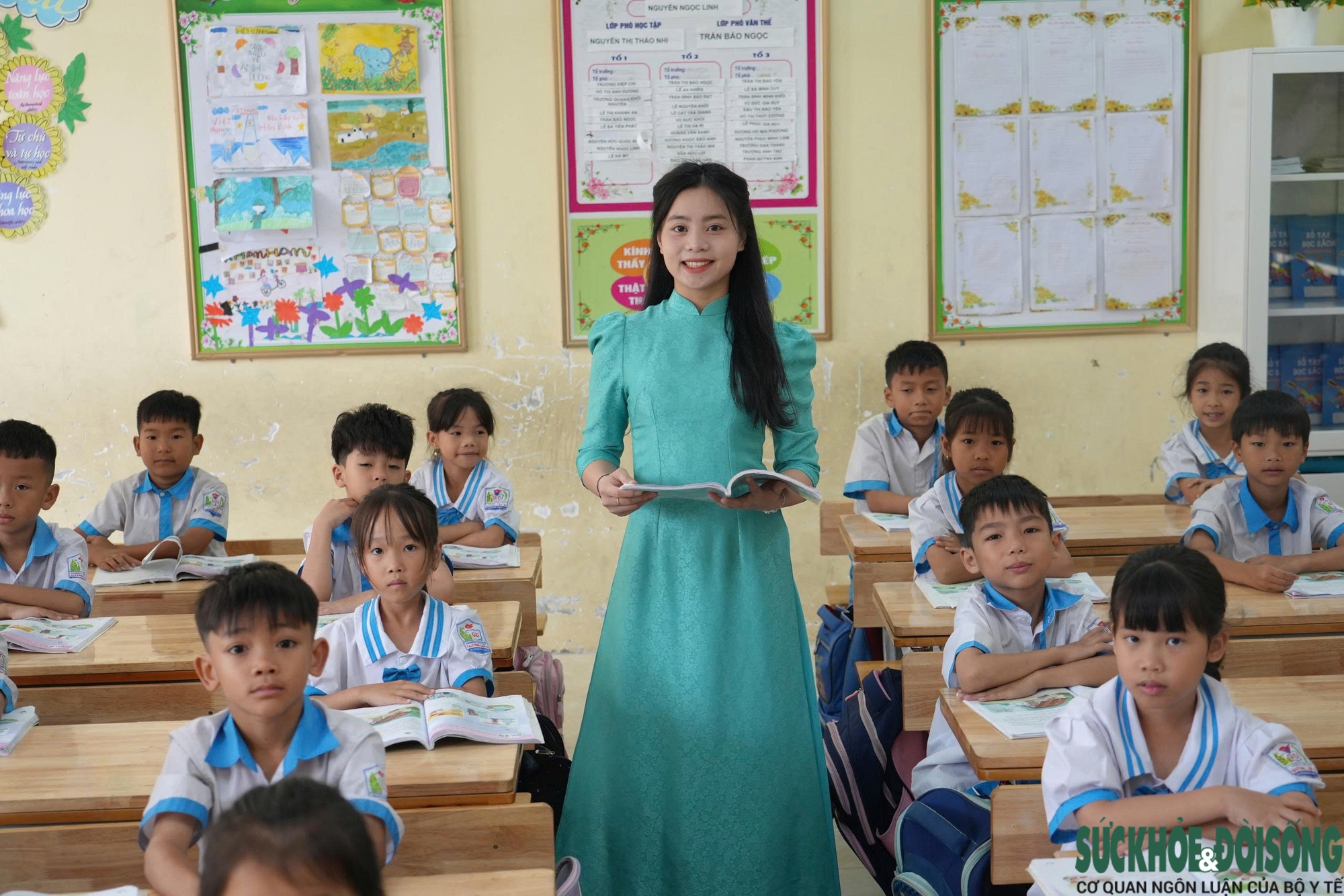 Nữ đại biểu Quốc hội trẻ nhất cả nước phát huy sức trẻ, dám nghĩ dám làm- Ảnh 2. Nữ đại biểu Quốc hội trẻ nhất cả nước phát huy sức trẻ, dám nghĩ dám làm- Ảnh 2.