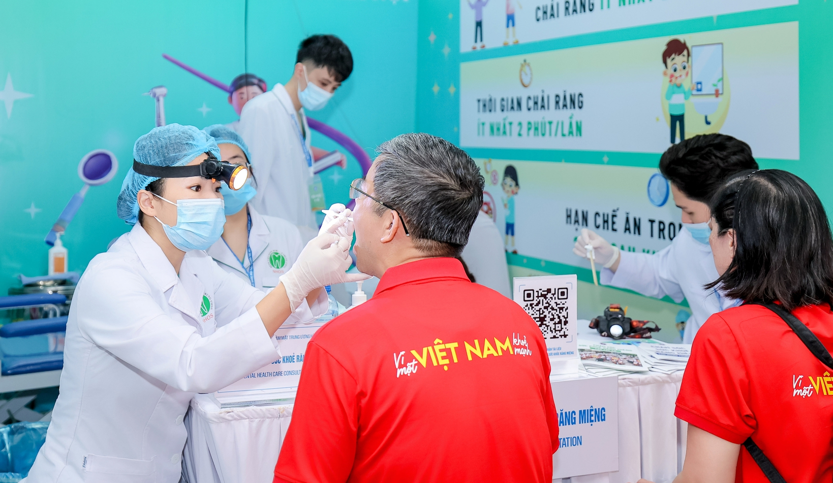 Phát hiện hơn 2.800 trường hợp bất thường qua khám miễn phí nhân Ngày Sức khỏe toàn dân- Ảnh 5. Phát hiện hơn 2.800 trường hợp bất thường qua khám miễn phí nhân Ngày Sức khỏe toàn dân- Ảnh 5.