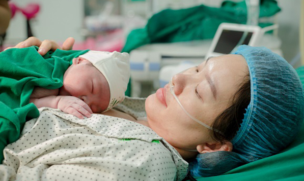 Sinh con đúng ngày lễ, Tết có bị 'mất' quyền lợi thai sản không?- Ảnh 1.