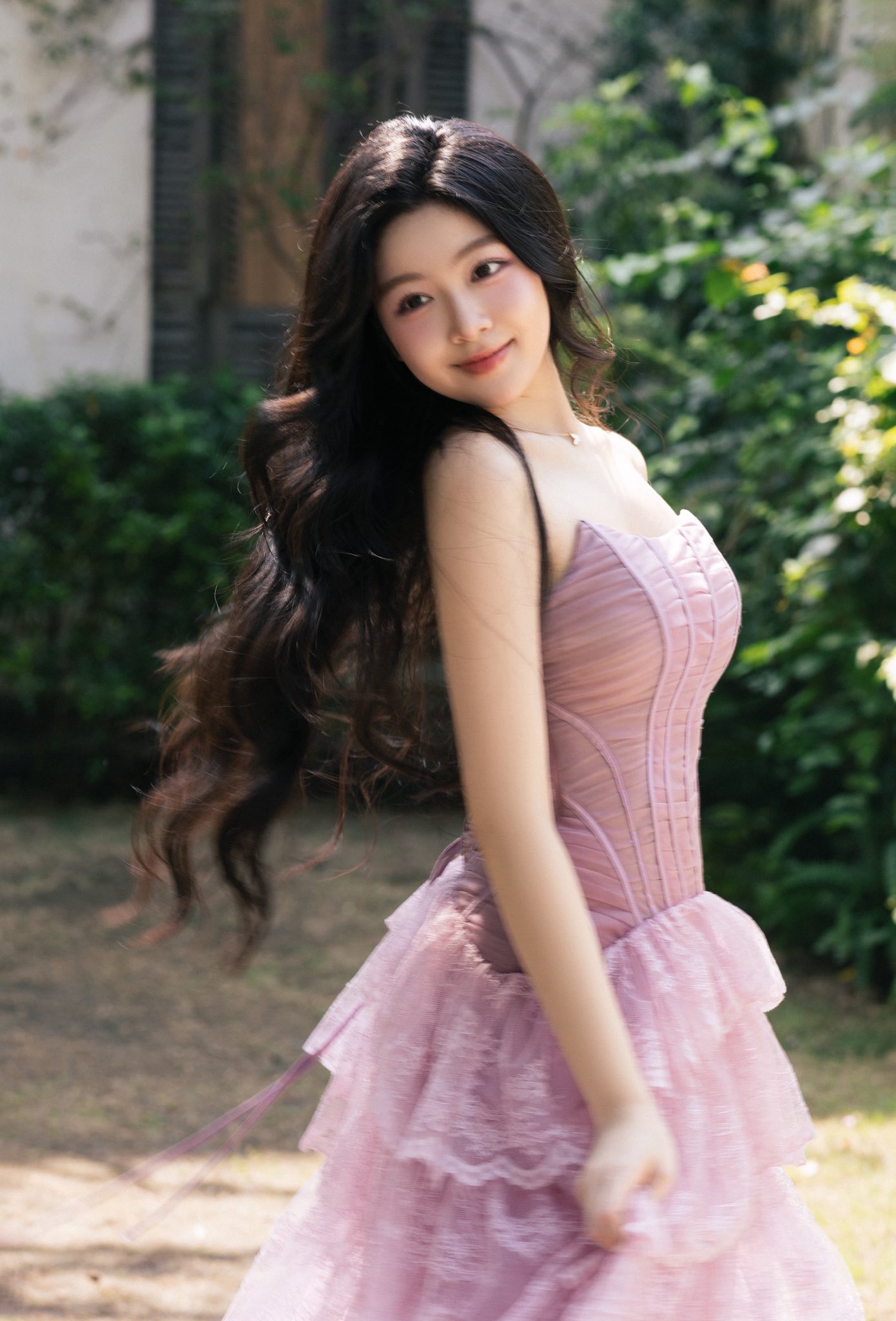 Tuổi 20 của Lọ Lem nhà MC Quyền Linh- Ảnh 9. Tuổi 20 của Lọ Lem nhà MC Quyền Linh- Ảnh 9.