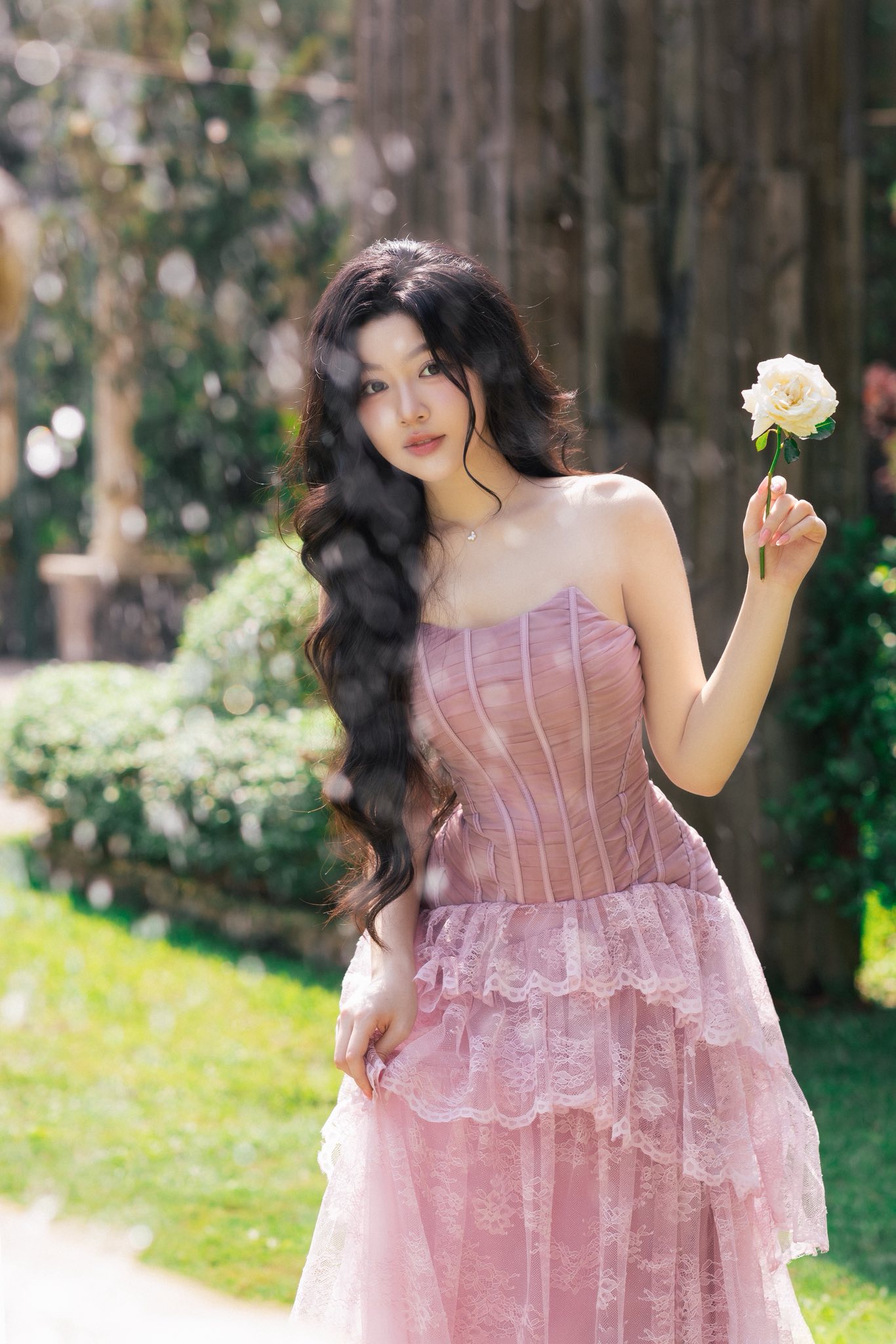 Tuổi 20 của Lọ Lem nhà MC Quyền Linh- Ảnh 7. Tuổi 20 của Lọ Lem nhà MC Quyền Linh- Ảnh 7.