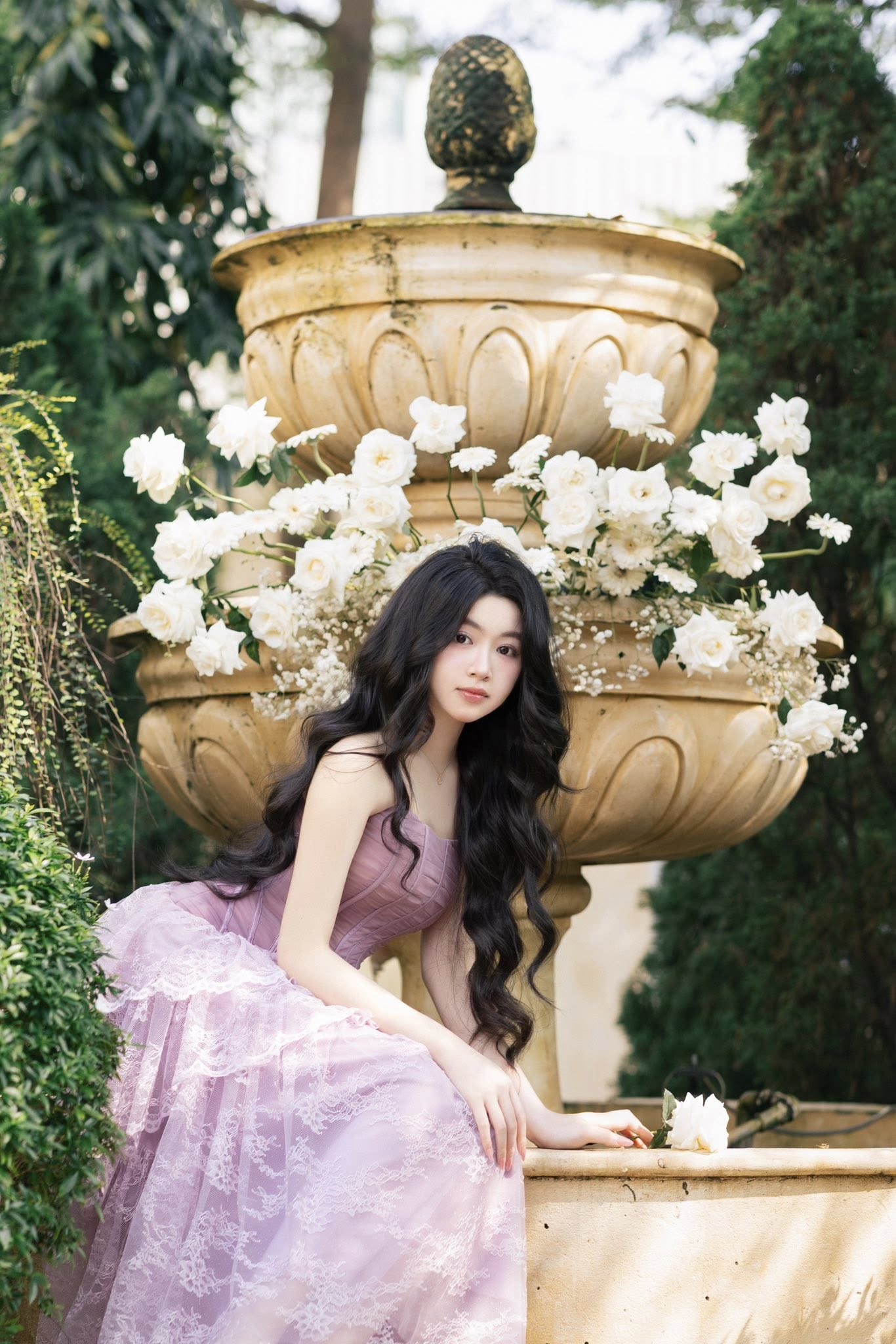 Tuổi 20 của Lọ Lem nhà MC Quyền Linh- Ảnh 3. Tuổi 20 của Lọ Lem nhà MC Quyền Linh- Ảnh 3.